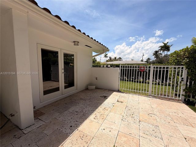 11445 N Bayshore Dr, North Miami, FL 33181