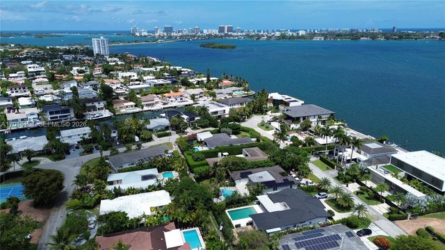 11445 N Bayshore Dr, North Miami, FL 33181