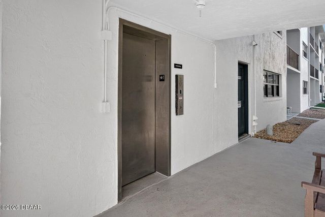 2100 Ocean Shore Blvd Apt 209, Ormond Beach, FL 32176