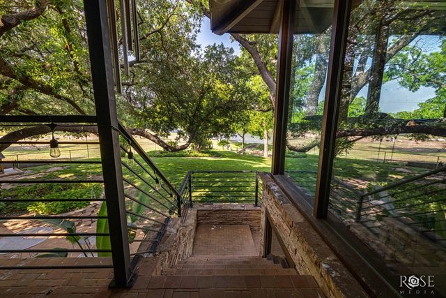 1703 Christoval Road, San Angelo, TX 76903