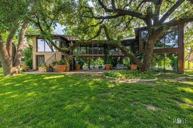 1703 Christoval Road, San Angelo, TX 76903