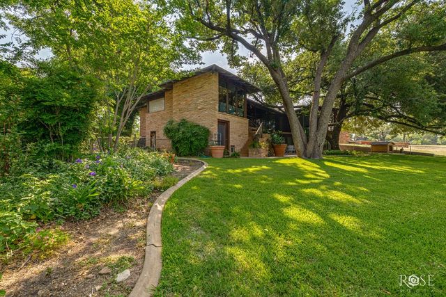 1703 Christoval Road, San Angelo, TX 76903