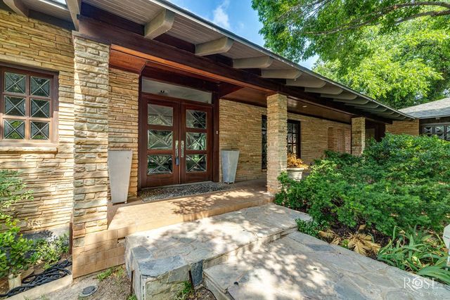 1703 Christoval Road, San Angelo, TX 76903