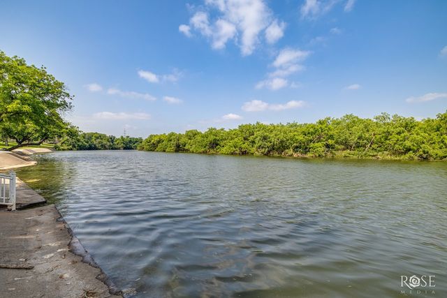 1703 Christoval Road, San Angelo, TX 76903