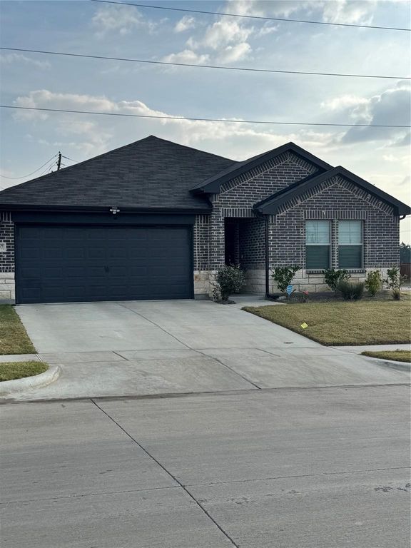 2008 Bronco Drive, Seagoville, TX 75159