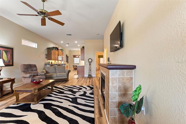 392 MOTORCOACH DRIVE S, Polk City, FL 33868