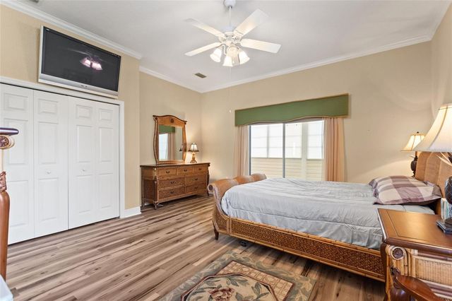 392 MOTORCOACH DRIVE S, Polk City, FL 33868