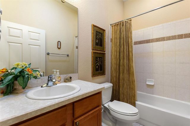 392 MOTORCOACH DRIVE S, Polk City, FL 33868