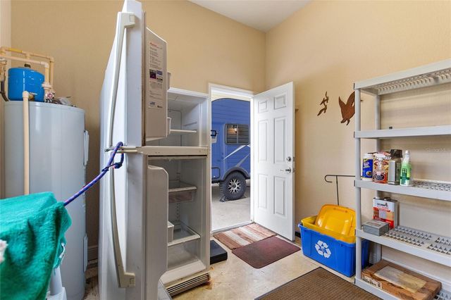 392 MOTORCOACH DRIVE S, Polk City, FL 33868