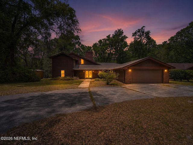 2402 SANDY RUN Drive W, Middleburg, FL 32068