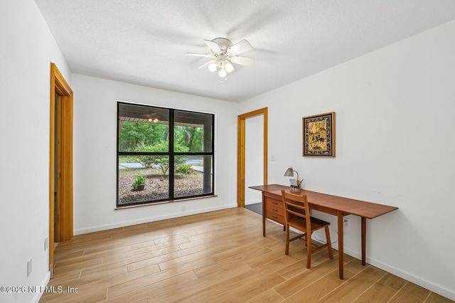2402 SANDY RUN Drive W, Middleburg, FL 32068