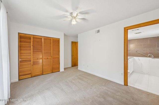 2402 SANDY RUN Drive W, Middleburg, FL 32068