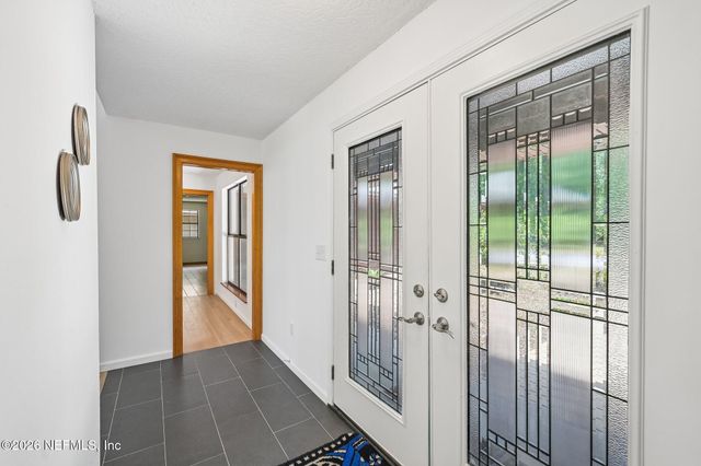2402 SANDY RUN Drive W, Middleburg, FL 32068