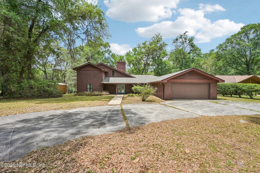 2402 SANDY RUN Drive W, Middleburg, FL 32068
