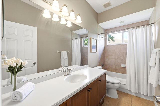 19708 WELLINGTON MANOR BOULEVARD, Lutz, FL 33549