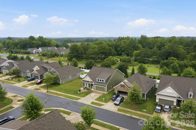 123 Cup Chase Drive, Mooresville, NC 28115