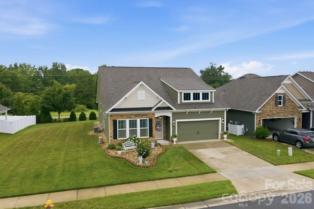 123 Cup Chase Drive, Mooresville, NC 28115