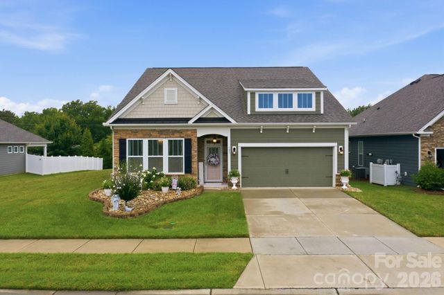 123 Cup Chase Drive, Mooresville, NC 28115