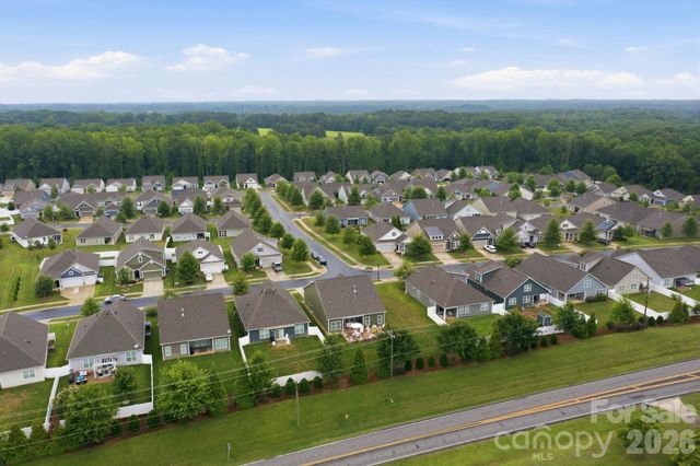 123 Cup Chase Drive, Mooresville, NC 28115