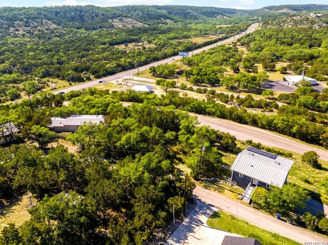 651 Rock Castle, Canyon Lake, TX 78133