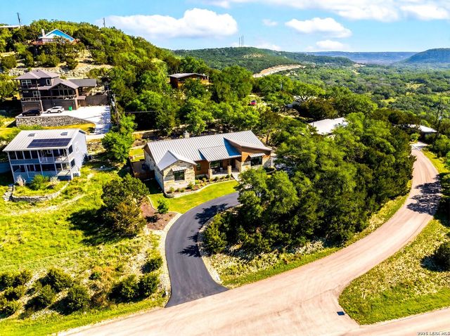 651 Rock Castle, Canyon Lake, TX 78133