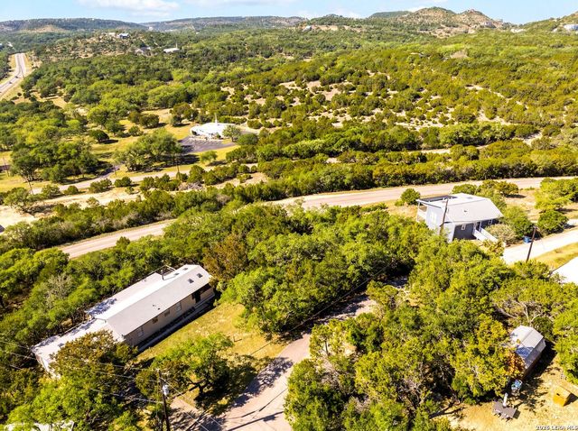 651 Rock Castle, Canyon Lake, TX 78133