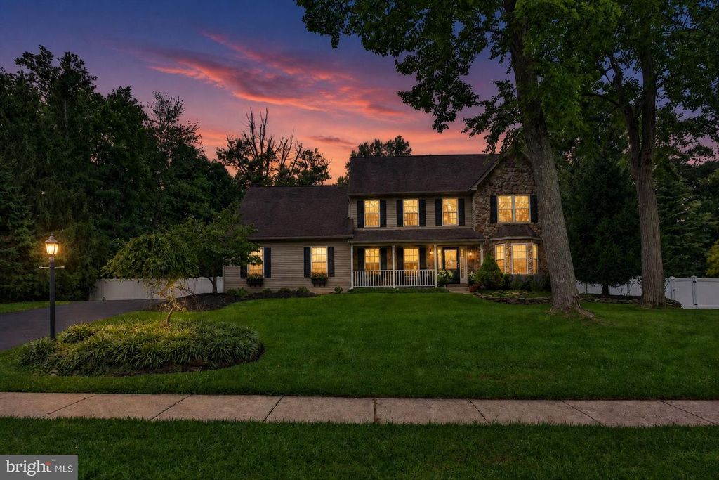 830 FULTON AVE, LANSDALE, PA 19446 — photo 2