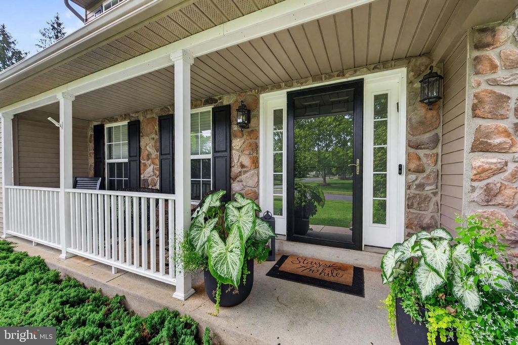 830 FULTON AVE, LANSDALE, PA 19446 — photo 3