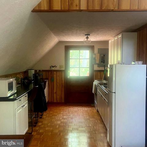 979 RITTER DR, Capon Bridge, WV 26711