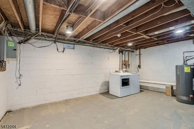 108 Marilyn Dr, Mansfield Twp., NJ 07840