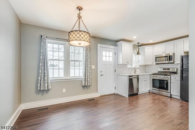 108 Marilyn Dr, Mansfield Twp., NJ 07840