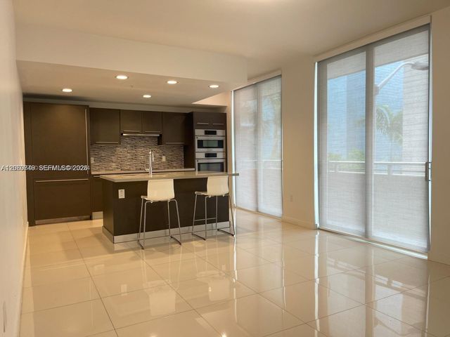 7875 NW 107th Avenue 212, Doral, FL 33178