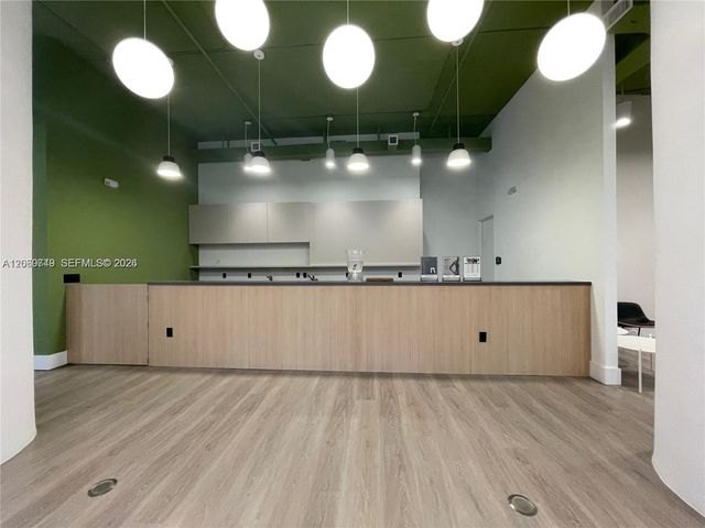 7875 NW 107th Avenue 212, Doral, FL 33178