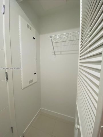 7875 NW 107th Avenue 212, Doral, FL 33178