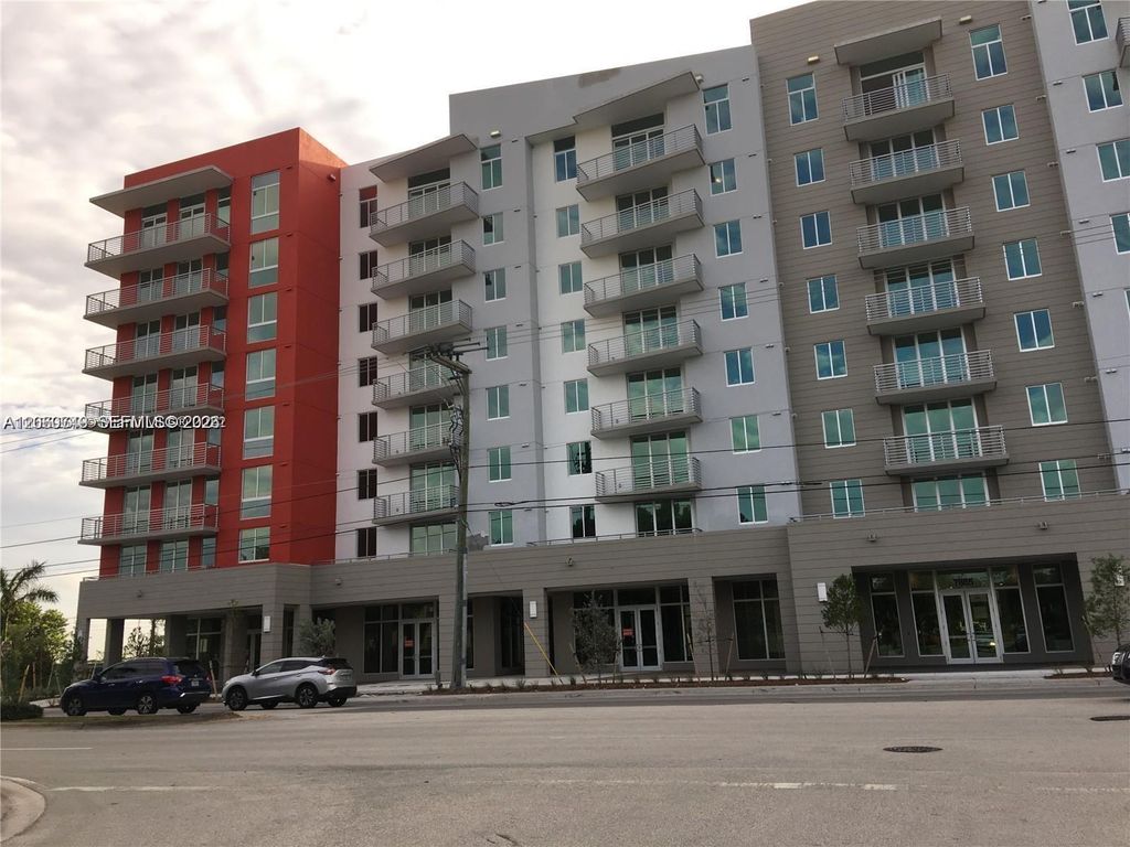7875 NW 107th Avenue 212, Doral, FL 33178