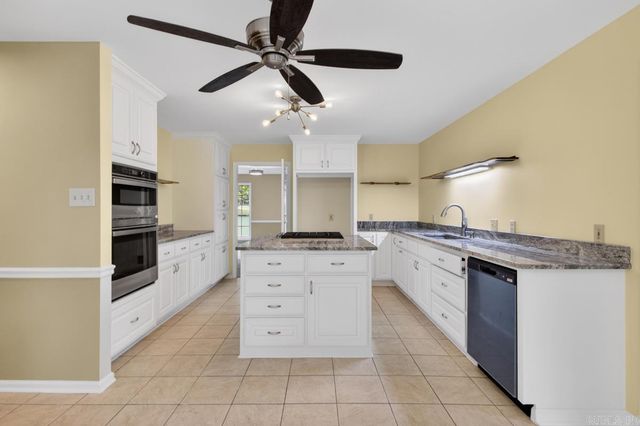 5 Plantation Acres Drive, Little Rock, AR 72210
