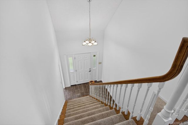 5 Plantation Acres Drive, Little Rock, AR 72210