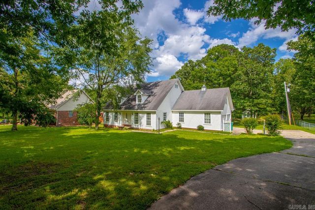 5 Plantation Acres Drive, Little Rock, AR 72210