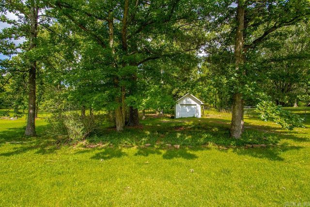5 Plantation Acres Drive, Little Rock, AR 72210