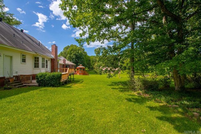 5 Plantation Acres Drive, Little Rock, AR 72210