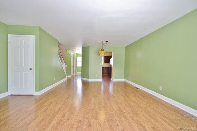 302 Sheffield Court, Brewster, NY 10509