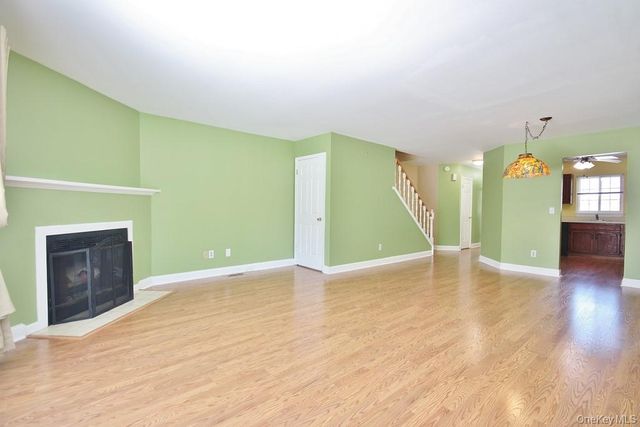 302 Sheffield Court, Brewster, NY 10509