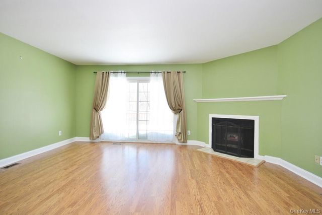 302 Sheffield Court, Brewster, NY 10509