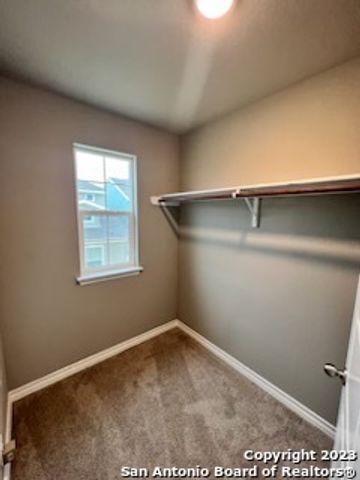 2031 Silver Oaks, San Antonio, TX 78213