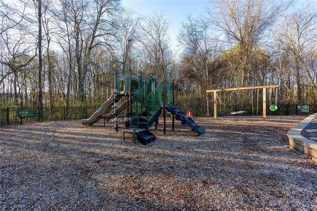 31 Abbey Lane, Cartersville, GA 30120