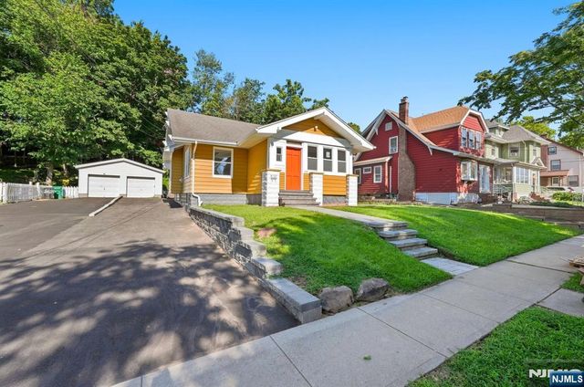 205 Dewitt Avenue, Belleville, NJ 07109