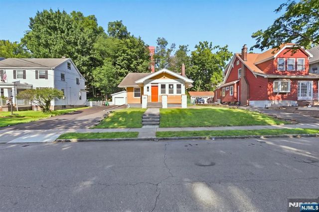 205 Dewitt Avenue, Belleville, NJ 07109
