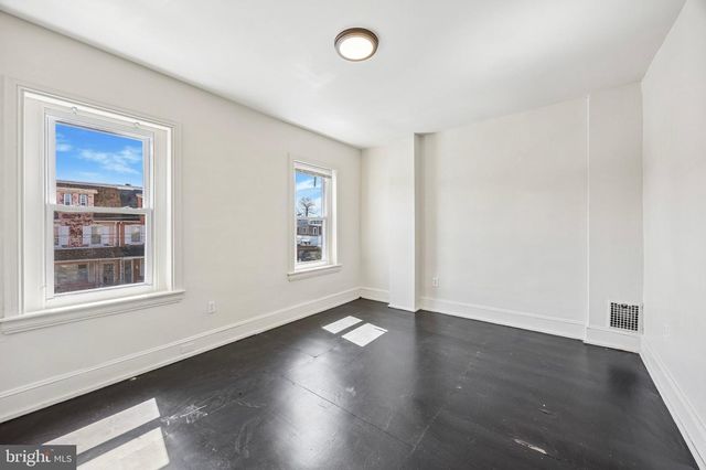 2706 W 7TH ST, Chester, PA 19013