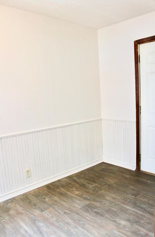 1173 Mclean Avenue, Saint Paul, MN 55106