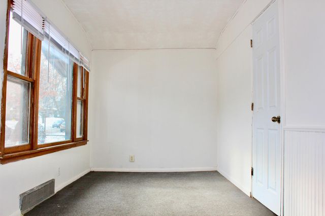 1173 Mclean Avenue, Saint Paul, MN 55106